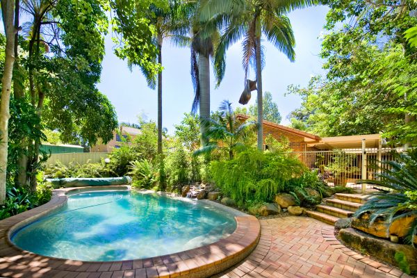 Pool Patio Paving in Fairhope